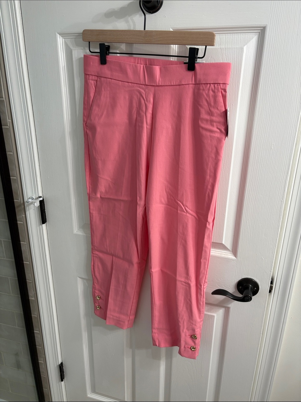 Marshalls Pink Cropped Button-Hem Stretch Pants